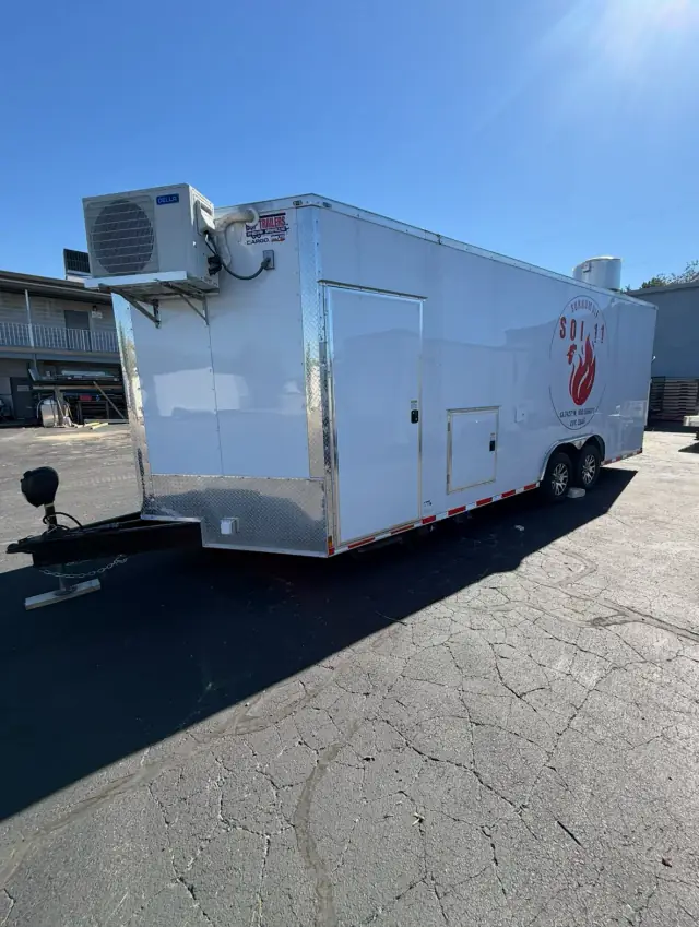 Used 2025 8.5×22 Triple-Axle Food & Concession Trailer — exterior view
